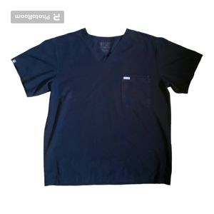 L Figs black scrub top